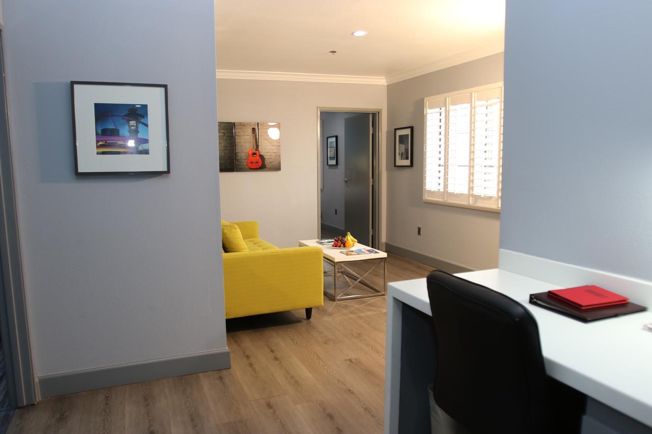 Blvd Hotel & Suites - Walking Distance To Hollywood Walk Of Fame (Adults Only) Los Angeles Exterior foto