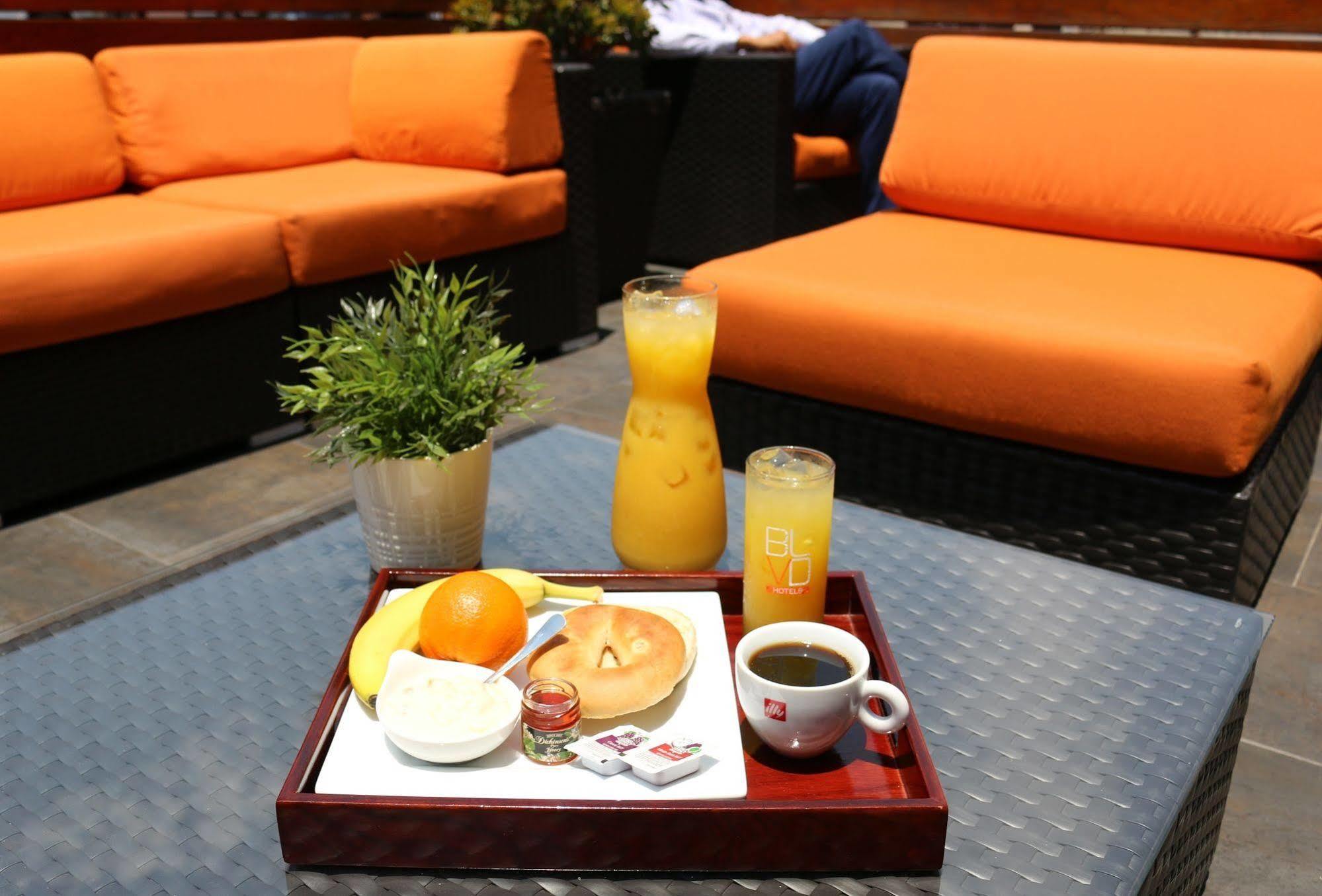 Blvd Hotel & Suites - Walking Distance To Hollywood Walk Of Fame (Adults Only) Los Angeles Exterior foto