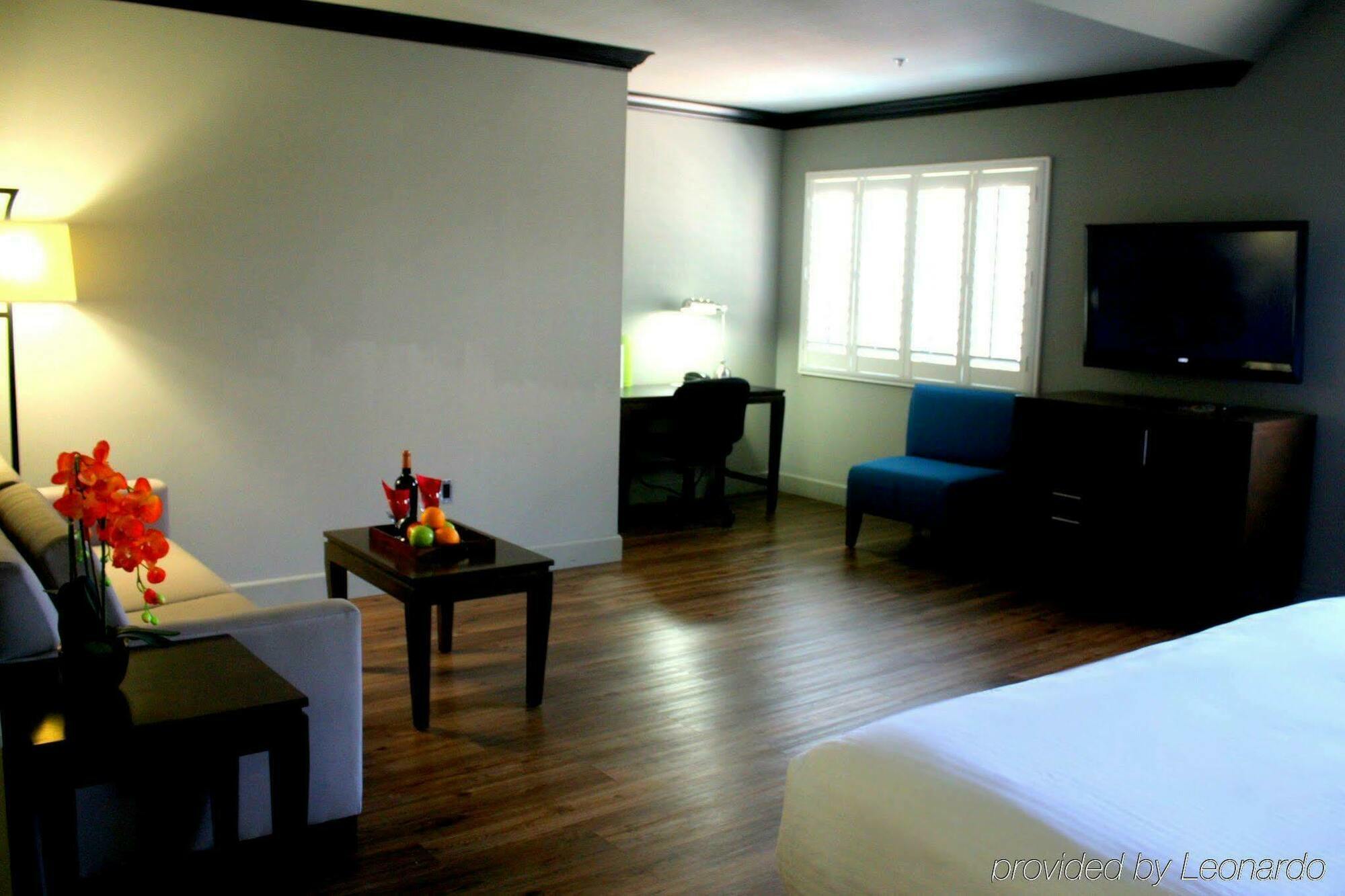 Blvd Hotel & Suites - Walking Distance To Hollywood Walk Of Fame (Adults Only) Los Angeles Exterior foto